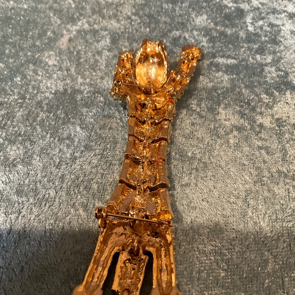 Vintage Africa Inspired Fully Articulated Crystal Tiger with Green Eyes Brooch - Picture 3 of 4